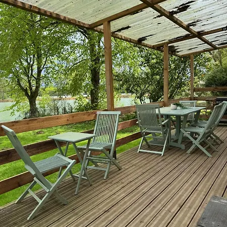 De Peche Le Caribou Chalet